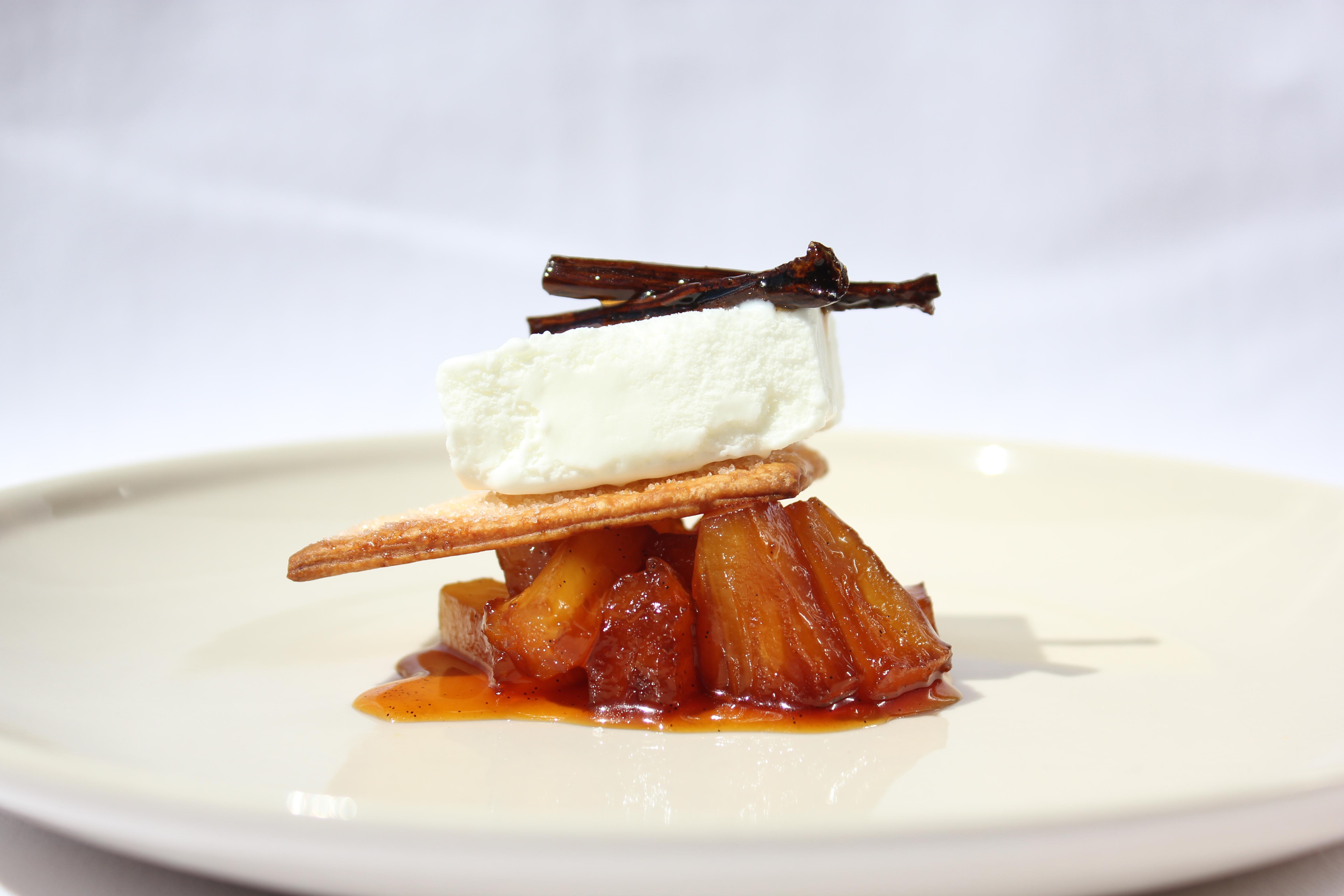 Hojaldre templado de Piña