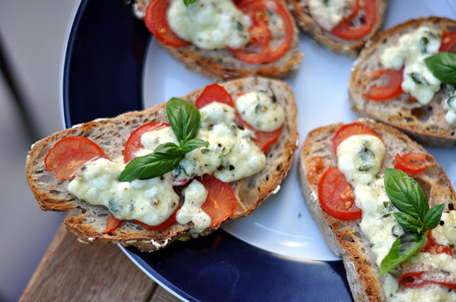 Bruschetta - Flickr: cyclonebill
