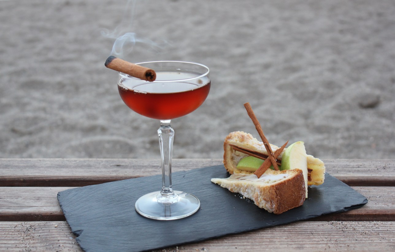 Apple Smocake Cocktail