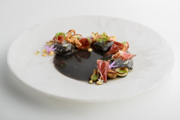 Ravioli de chipirón y jamón Cinco Jotas de Javier Alvarez