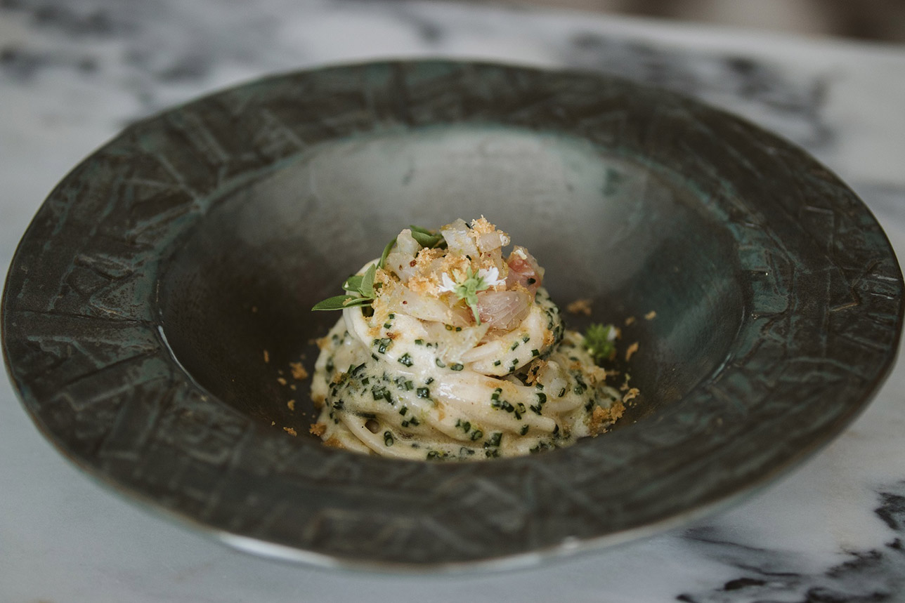 Spaghetti alla bottarga y ceviche de lubina