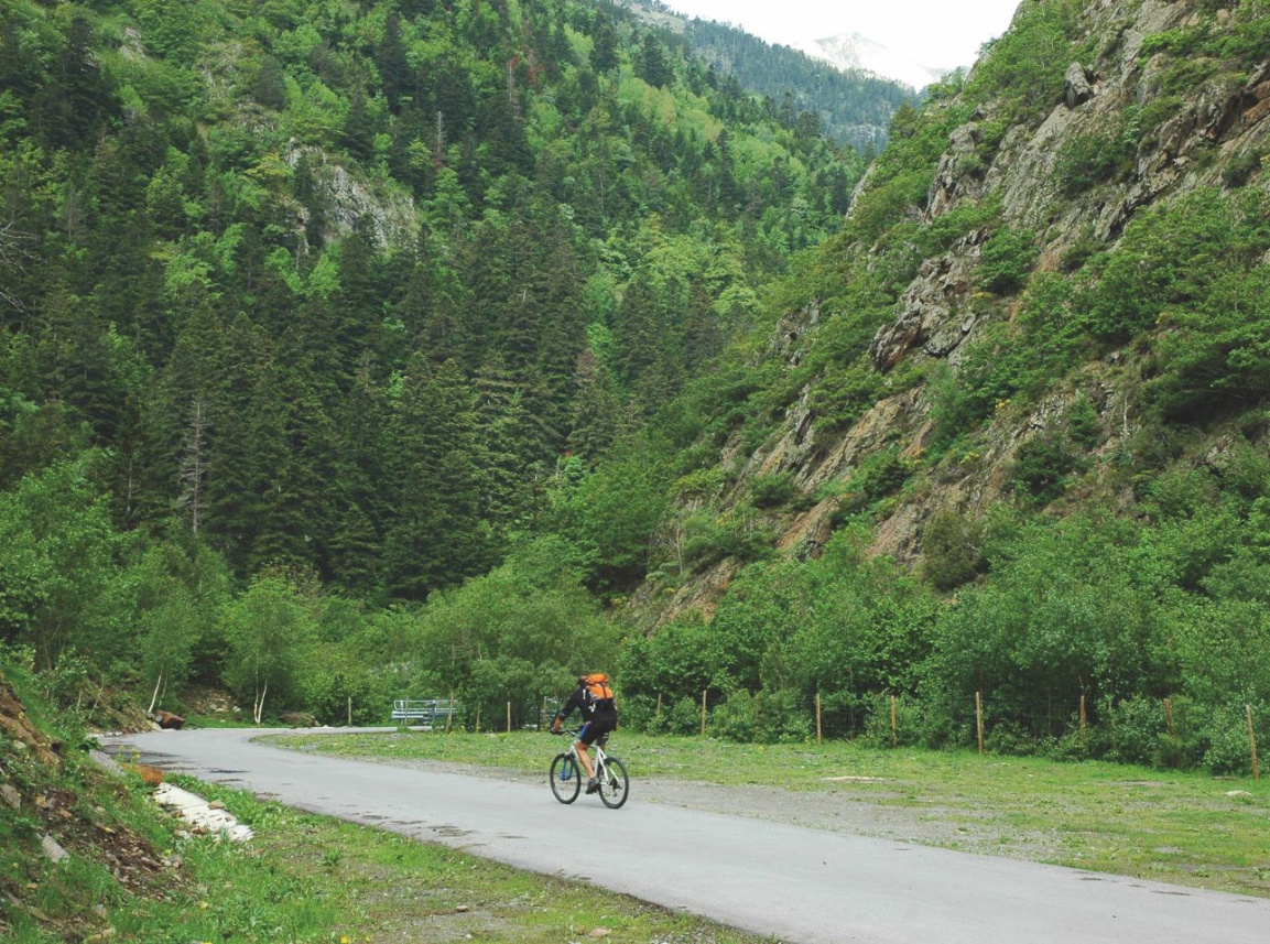 El valle de Aneo o Aneu es una subcomarca natural situada al noroeste del Pallars Sobirá