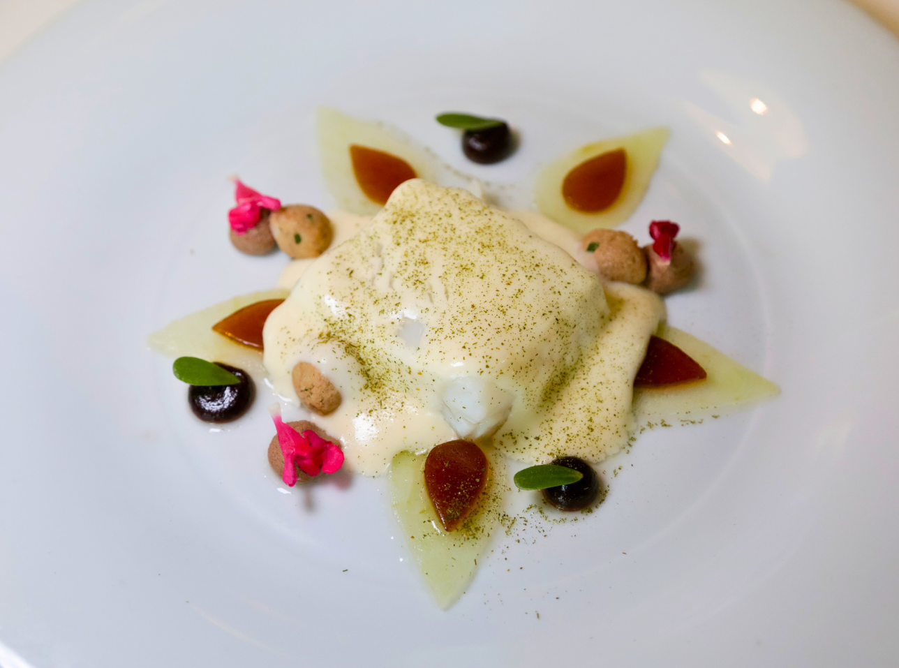 Perdiz y bacalao con manzana