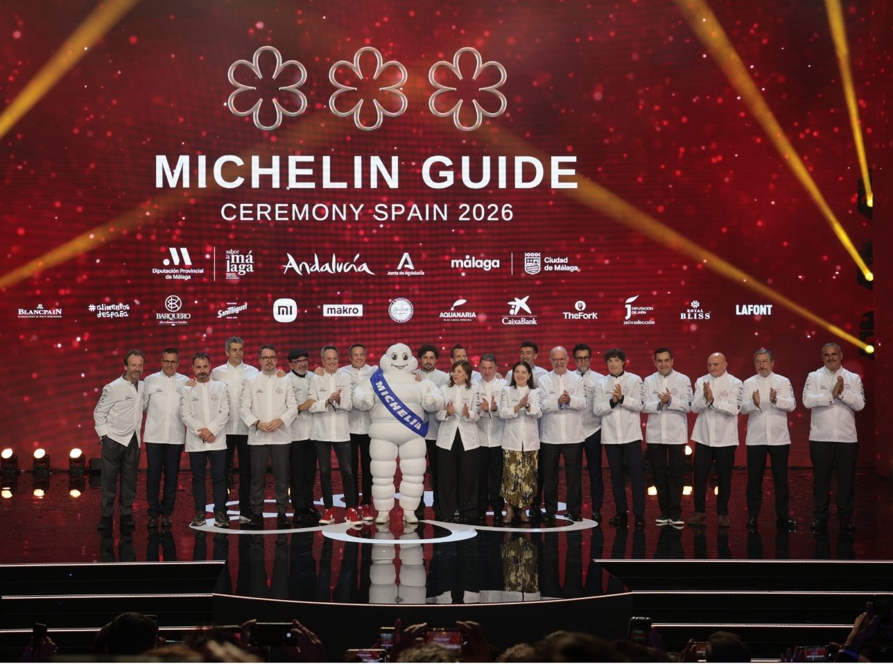 Los 16 restaurantes mantienen sus tres estrellas